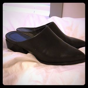 Able Miriam mules size 7